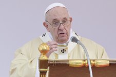 I dieci anni di pontificato di Bergoglio, il capo dei Personal Jesus (di Franco Marino)